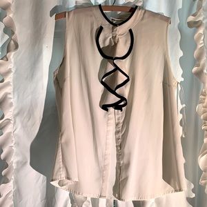 Calvin Klein silky sleeveless button down blouse